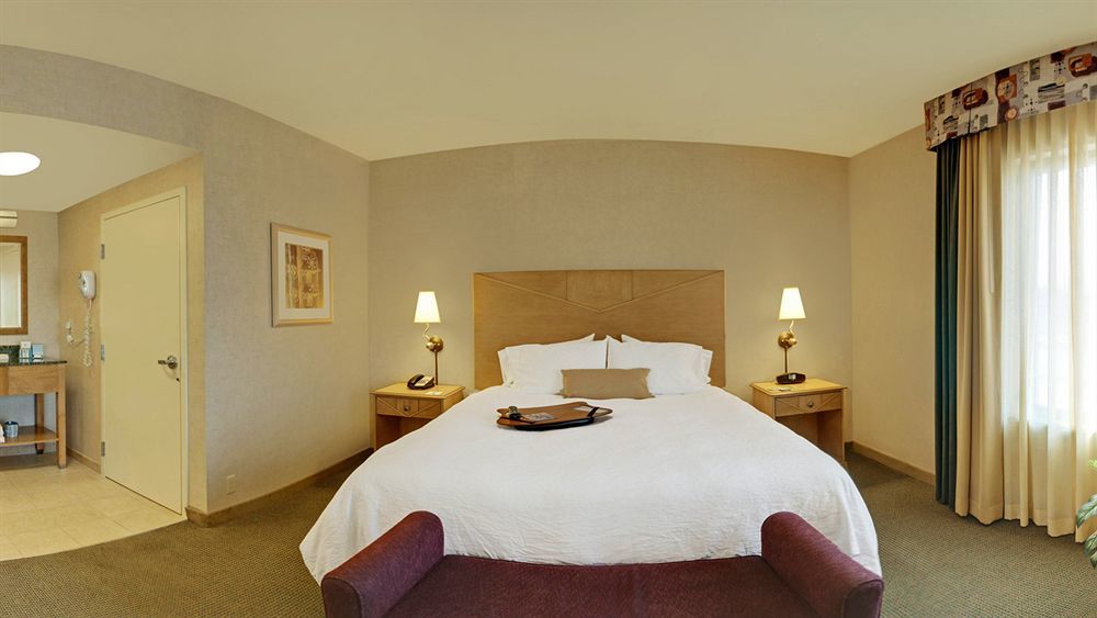 Hampton Inn & Suites Highland San Bernardino Exterior photo